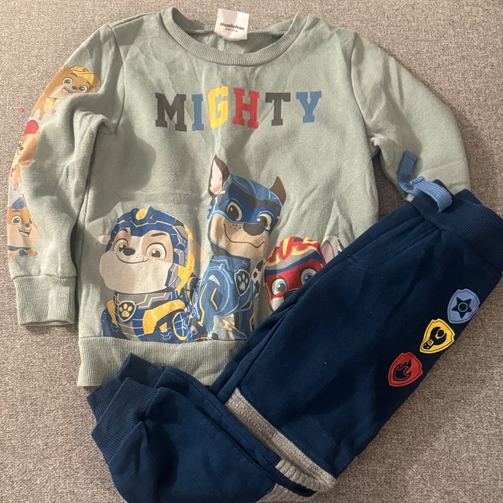 5/$15- PAW Patrol 'Mighty' Sweatshirt & Jogger Set - Green & Navy